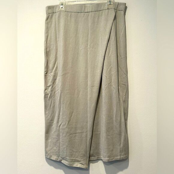 Vince overlap cotton/ tencel skirt size L, NWT - Picture 7 of 14